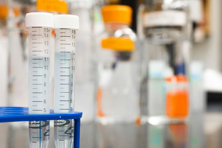 我国科学家发现了可抑制HIV扩散的蛋白质.jpg