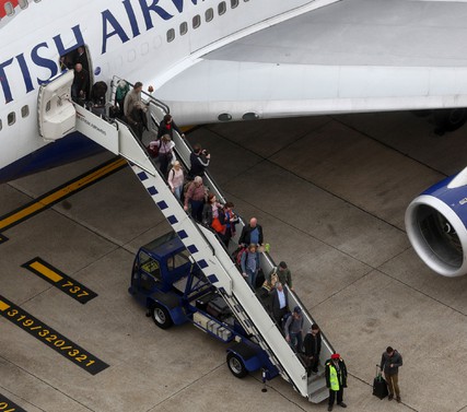 When the plane arrived at the "destination", all passengers were dumbfounded.jpg