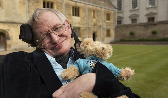 The British made a very interesting coin to commemorate Hawking.jpg