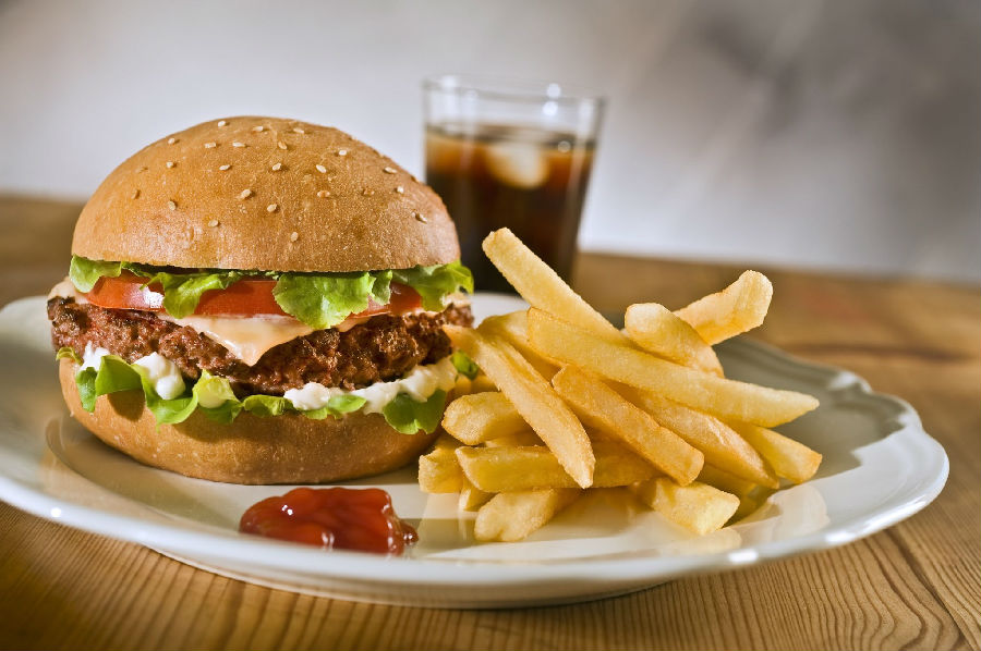 A Harvard study claims that eating junk food before the age of 20 will permanently damage reproductive ability.jpg