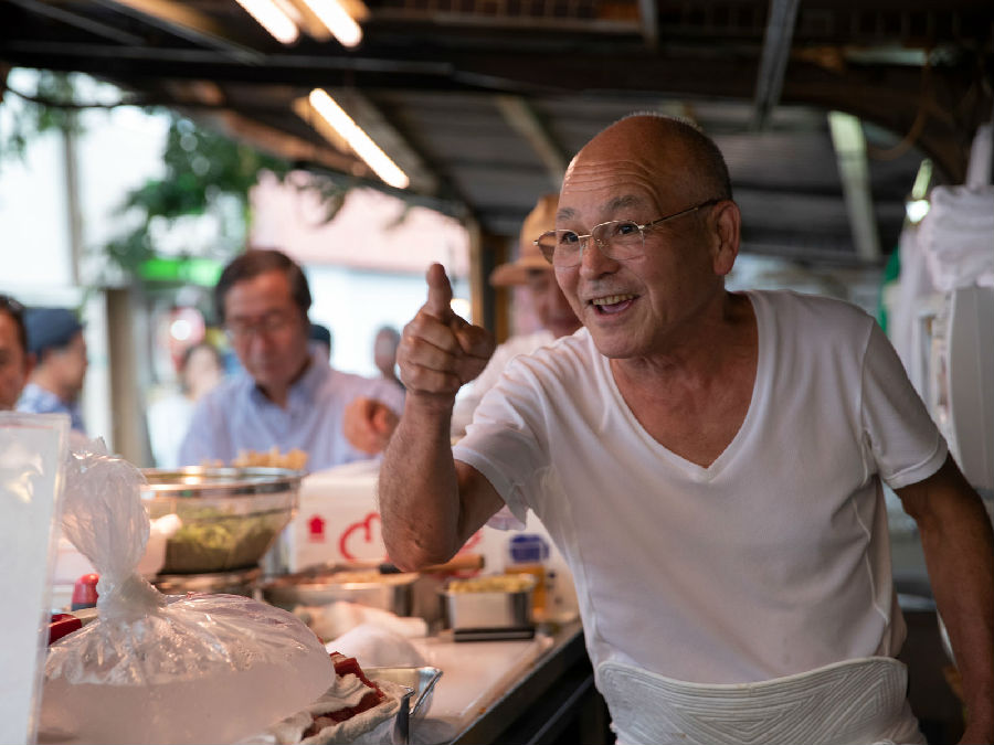 《街头美食》下的人生百味.jpg