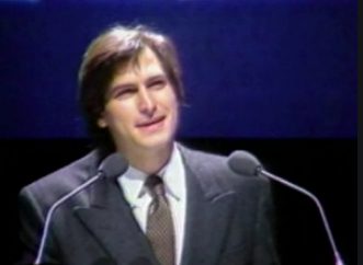 1984年苹果发布会 乔布斯介绍麦金塔