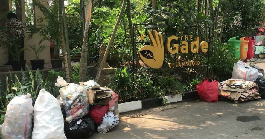 The rubbish bank in Indonesia can actually exchange rubbish for gold.jpg