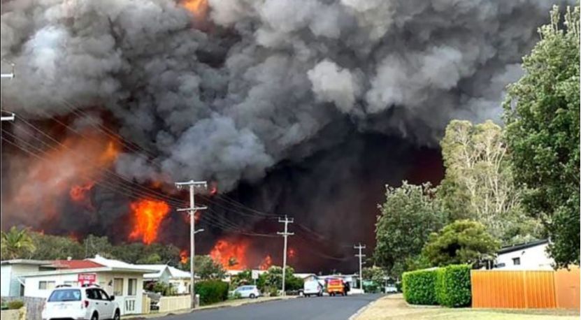 澳大利亚山火肆虐.jpg