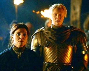 Catelyn-and-Brienne-house-stark-31098485-768-432_副本.jpg