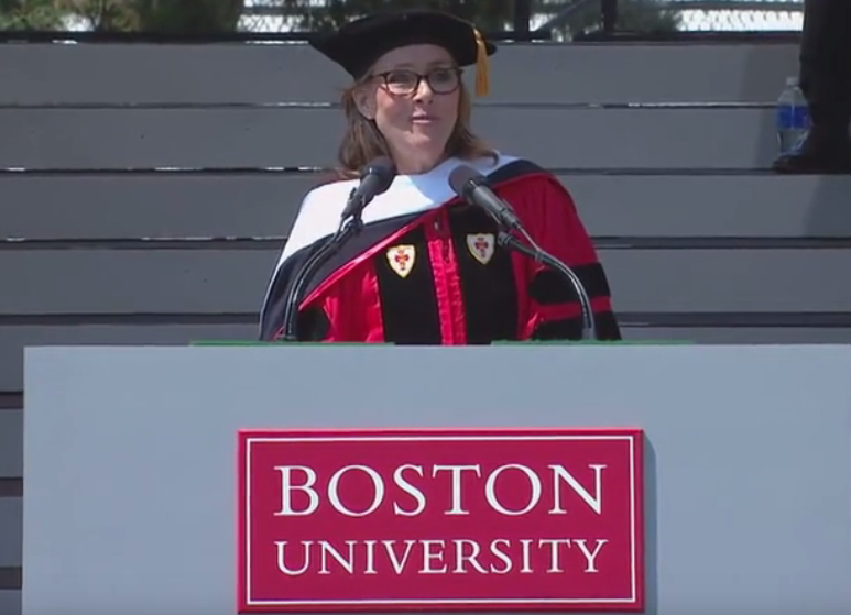 梅勒迪斯·维埃拉2015波士顿大学毕业演讲