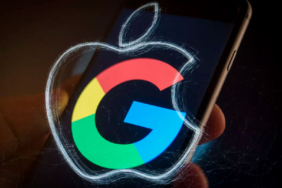Apple and Google team up to track new crown patients.jpg