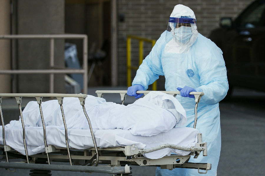 In the United States, there have been deaths from new crown virus infection in early February.jpg