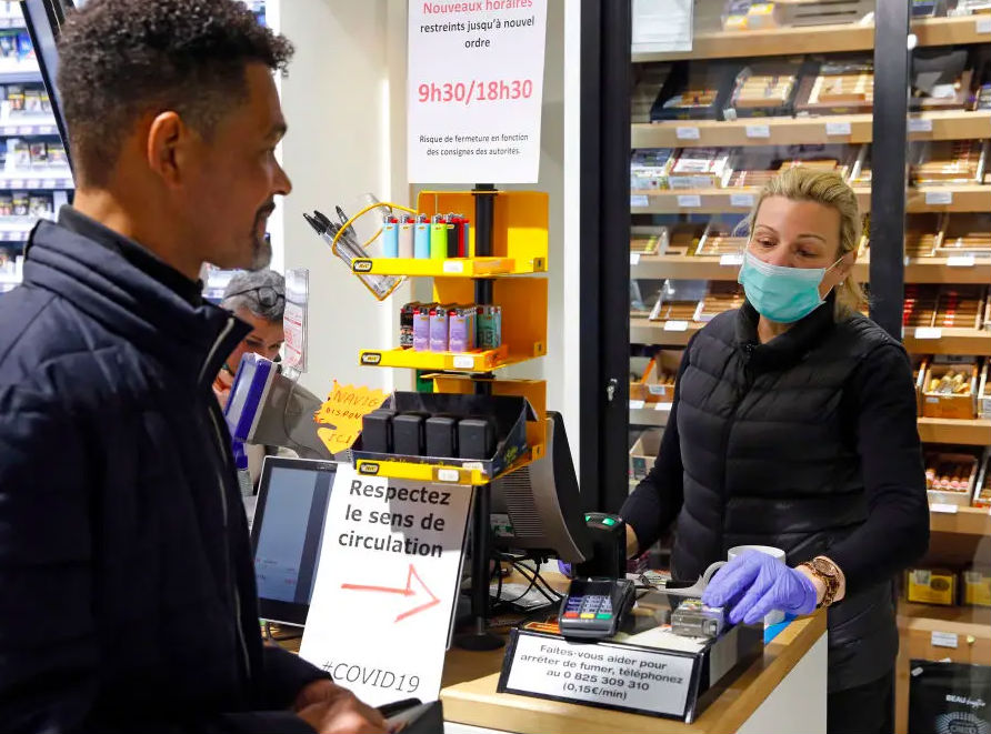 The French government banned the sale of nicotine substitutes online.jpg