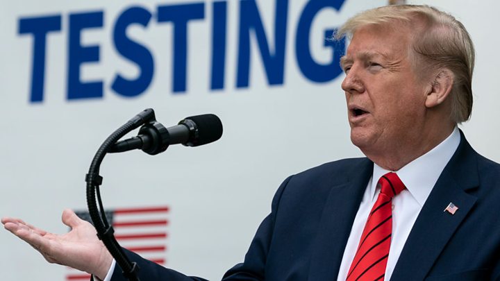 U.S. President Trump requires White House staff to wear masks.jpg