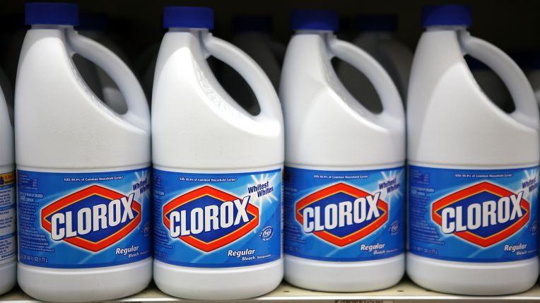 Nearly 40% of the Americans interviewed use bleach to wash fruits and vegetables to prevent new crown pneumonia.jpg