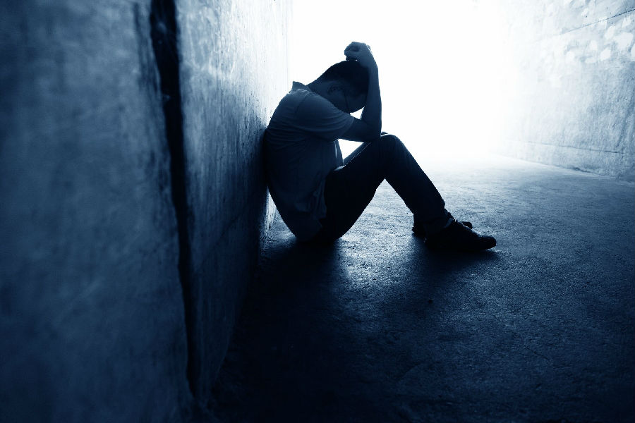 In June, the number of suicidal adults in the United States doubled year-on-year.jpg