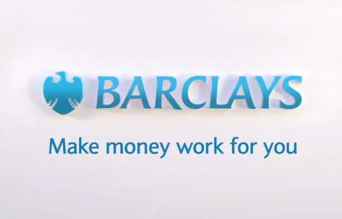 英国巴克莱银行创意广告 帮老人看线上直播