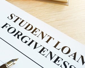 student-loan-forgiveness-via-dreamstime_副本.jpg