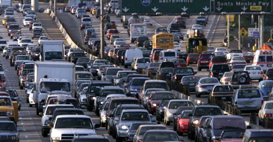高速公路是如何让交通变得更加拥堵的?(2).jpg
