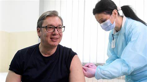 塞尔维亚总统接种中国疫苗.jpg