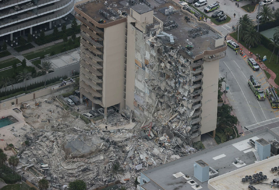 美国佛州住宅楼坍塌已致9死