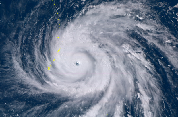超强台风圆规登陆海南岛