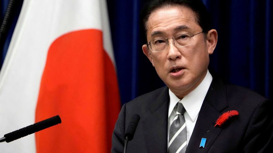 日本宣布暂停外国游客入境